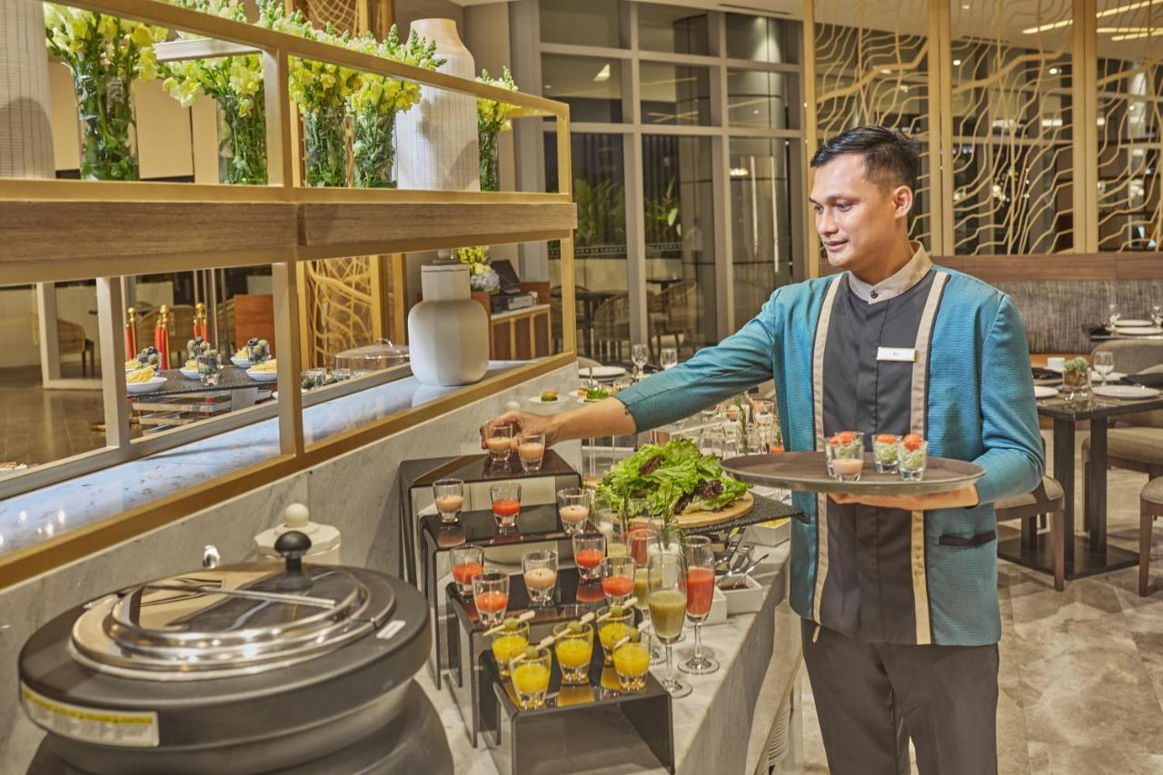 Kingsford Hotel Manila Paranaque City Экстерьер фото